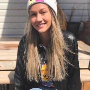 Meet your Posher, Alexandra